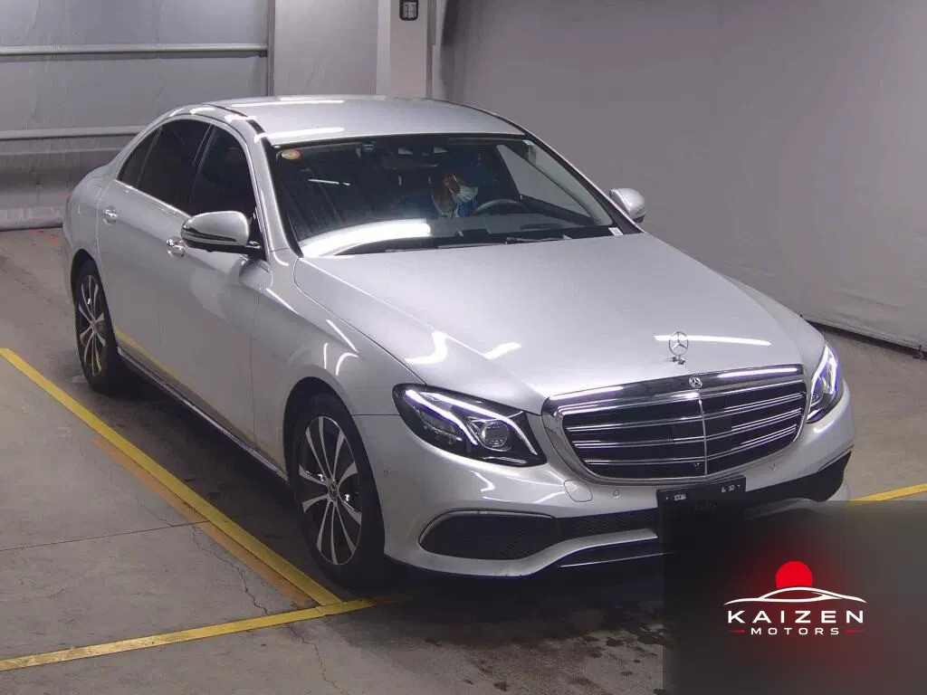 Mercedes-Benz Classe E E450 4MATIC Exclusive 2019 — photo 1 sur 6