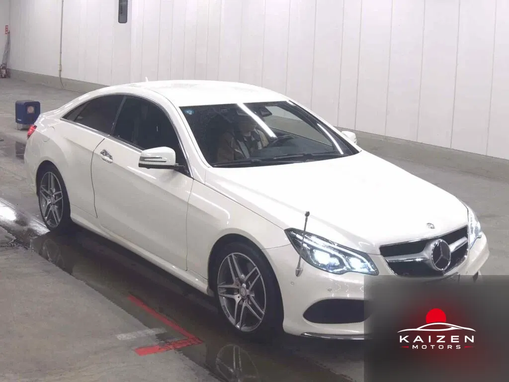 Mercedes-Benz Classe E E400 Coupé 2015 — photo 1 sur 15