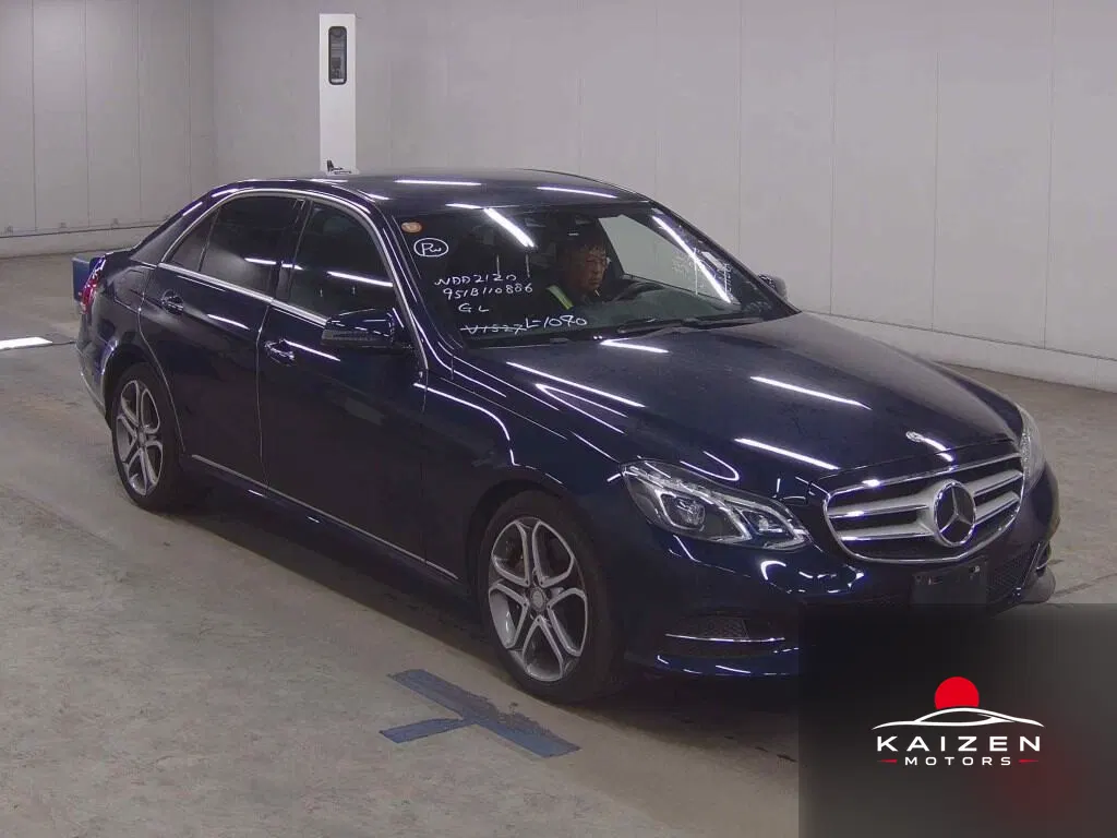 Mercedes-Benz Classe E E400 Hybrid Avantgarde 2014 — photo 1 sur 6