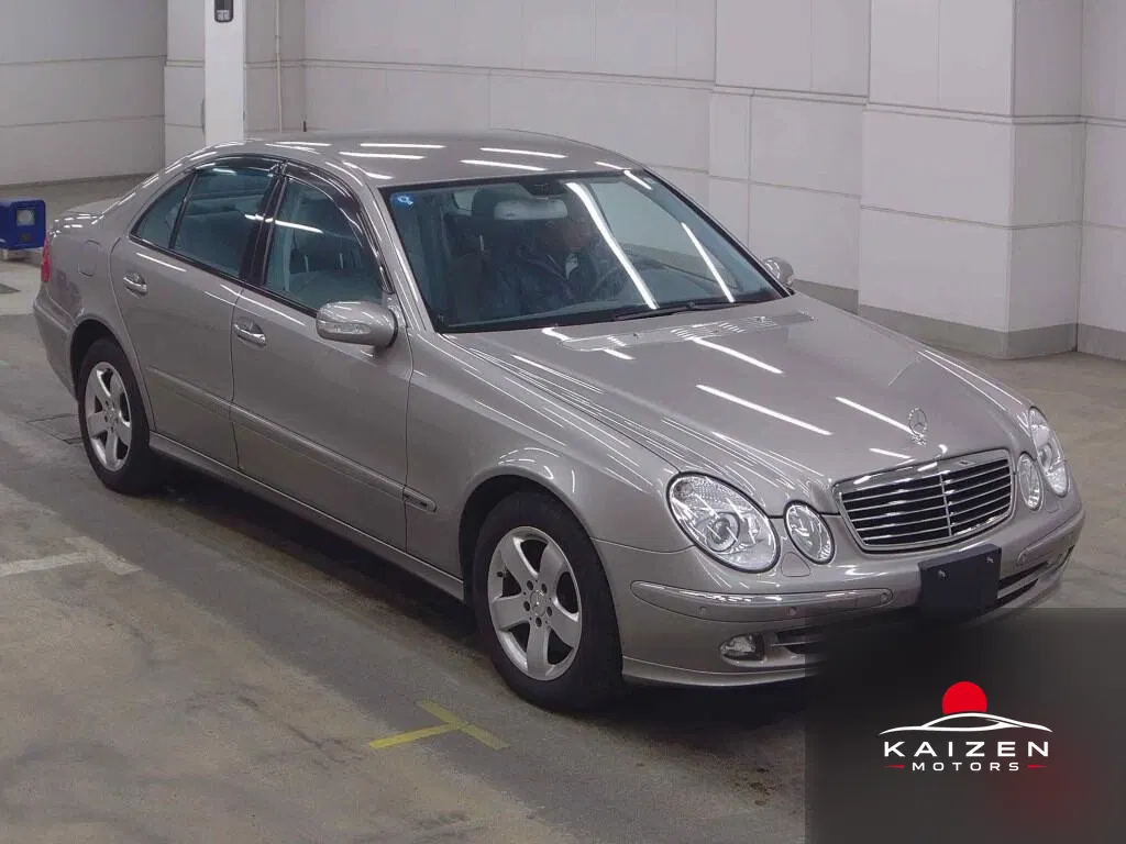 Mercedes-Benz Classe E E350 4MATIC Avantgarde 2006 — photo 1 sur 6