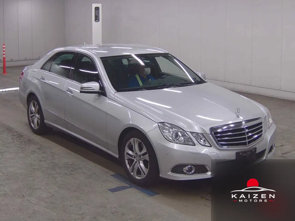 Mercedes-Benz Classe E E350 Avantgarde 2009 — photo 1 sur 6