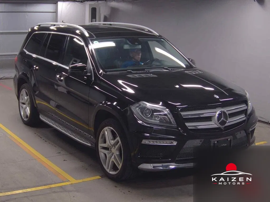 Mercedes-Benz GL AMG Exclusive · GL550 4MATIC Pack 2013 — photo 1 sur 6