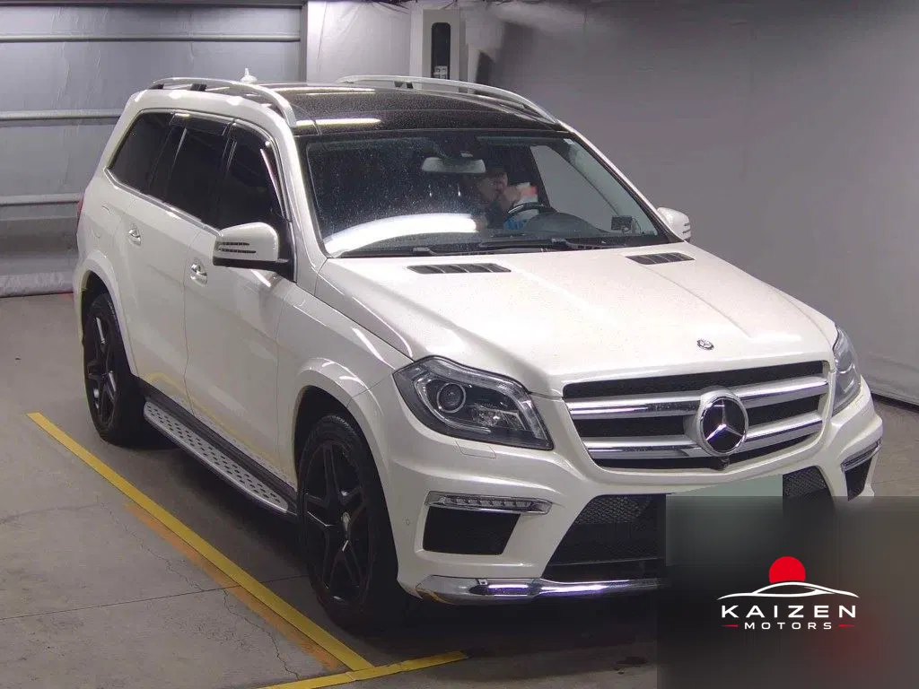 Mercedes-Benz GL AMG Exclusive · GL550 4MATIC Pack 2014 — photo 1 sur 6