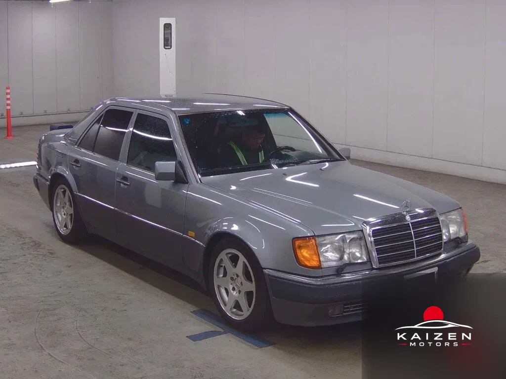 Mercedes-Benz Classe E 500E 1993 — photo 1 sur 15