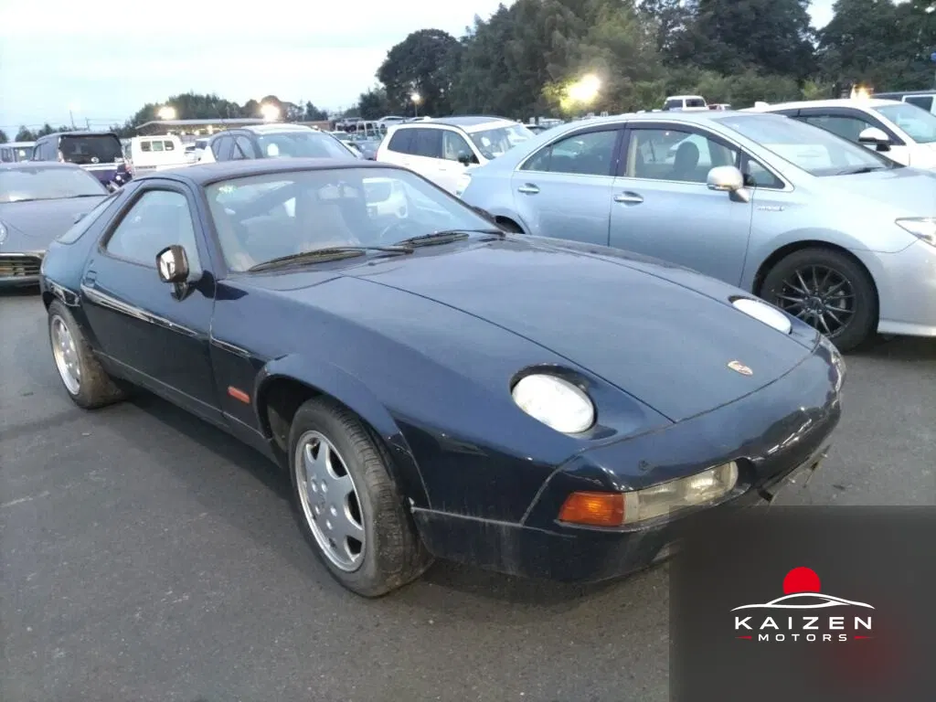 Porsche 928 2022 — photo 1 sur 6