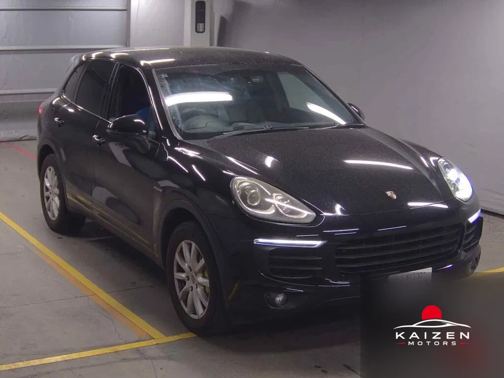 Porsche Cayenne S E-Hybrid 2015 — photo 1 sur 6