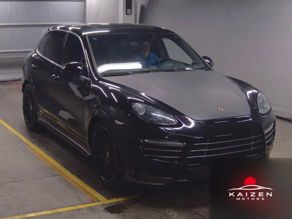Porsche Cayenne 2012 — photo 1 sur 6