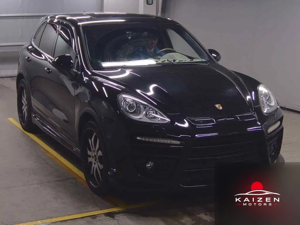 Porsche Cayenne Turbo 2012 — photo 1 sur 6
