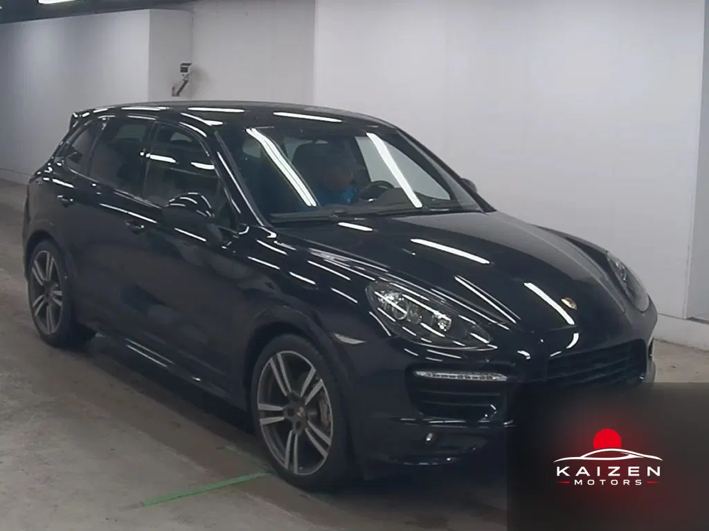 Porsche Cayenne GTS 2013 — photo 1 sur 6