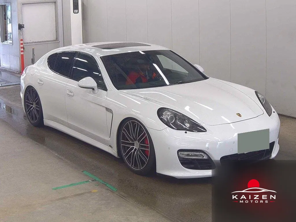 Porsche Panamera 2013 — photo 1 sur 6
