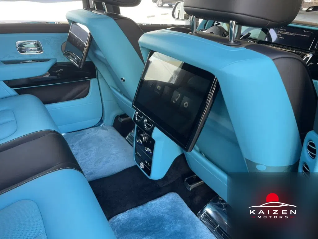 Rolls-Royce Cullinan Base Grade 2026 — photo 1 sur 15