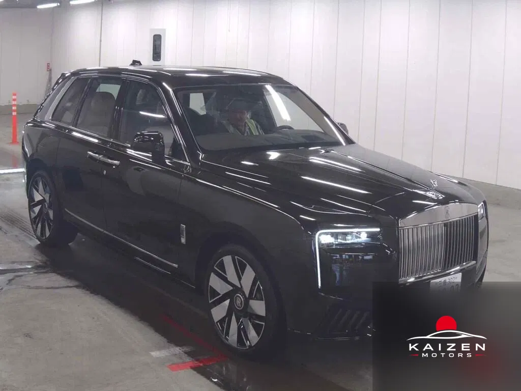 Rolls-Royce Cullinan Base Grade 2026 importée par Kaizen Motors